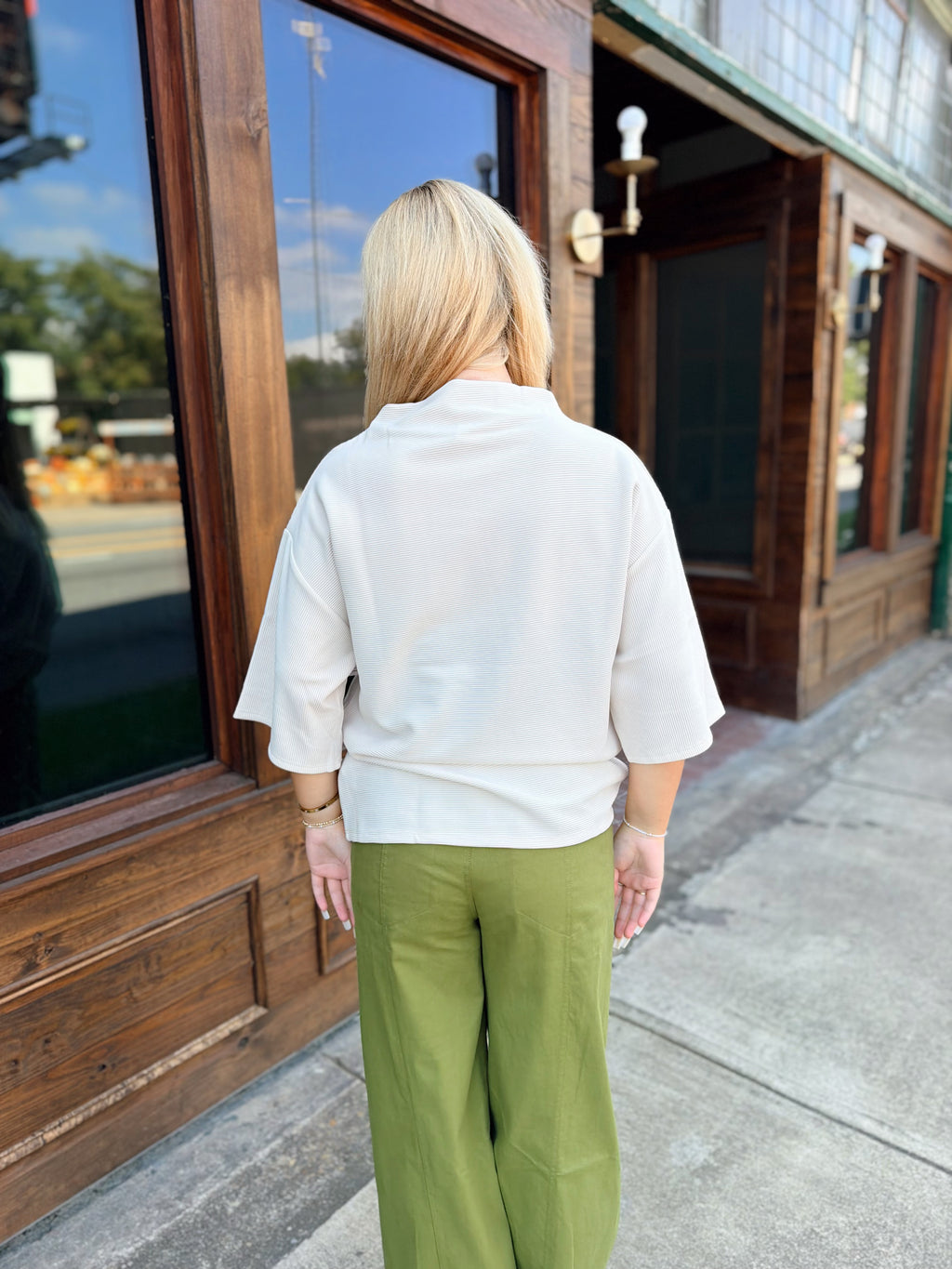 Mock Turtleneck Short Sleeve Pullover Top- Ivory
